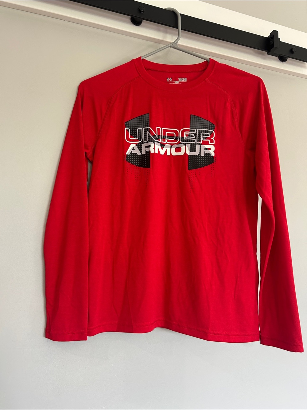 Under Armour Boys Long-Sleeve Logo Performance Tee